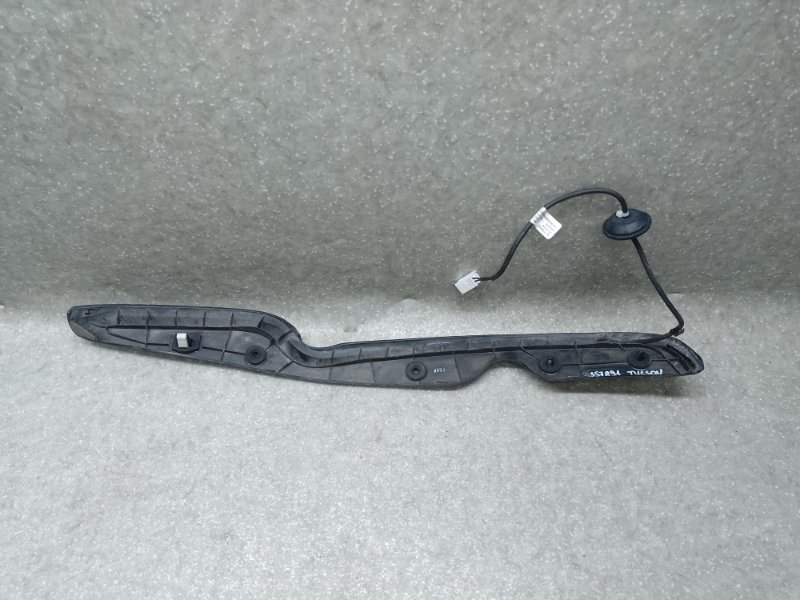 Датчик открытия багажника левый TUCSON TL 15-20 2015 G4FJ 1.6