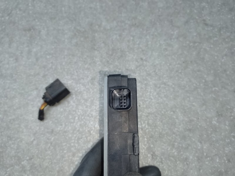 Датчик слепых зон HYUNDAI TUCSON TL 15-20 G4FJ 1.6