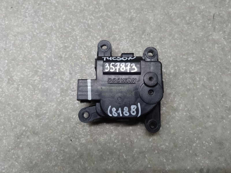 Моторчик заслонки печки HYUNDAI TUCSON TL 15-20 2015 G4FJ 1.6 97161-1JAA0 Б/У
