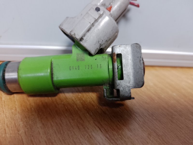 Форсунка топливная G25/G35/G37/Q40 06-14 2007 Седан 3.5 VQ35HR