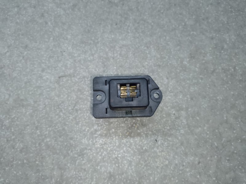 Резистор печки HYUNDAI TUCSON TL 15-20 G4FJ 1.6