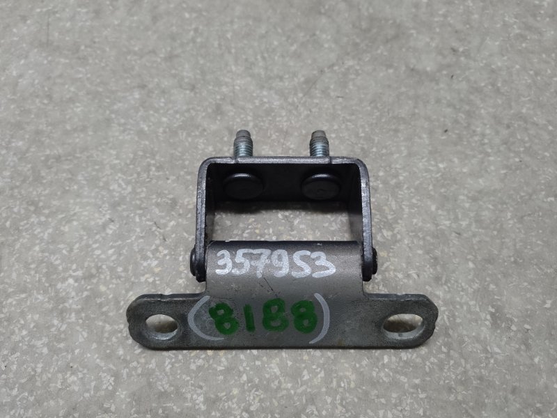 Петля крышки багажника HYUNDAI TUCSON TL 15-20 2015 G4FJ 1.6 79710-2S000 Б/У