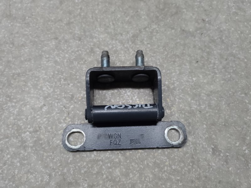 Петля крышки багажника HYUNDAI TUCSON TL 15-20 G4FJ 1.6