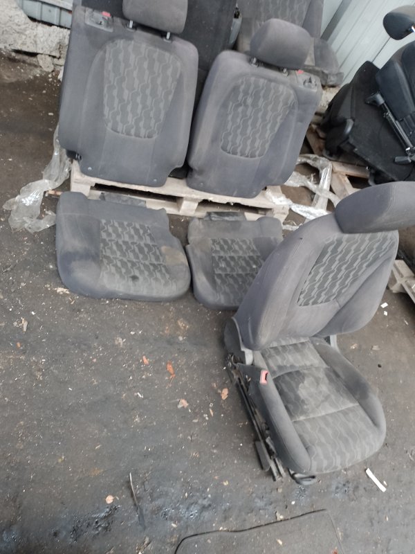 Сиденья комплект CHEVROLET VOLT 10-15 20933933 Б/У