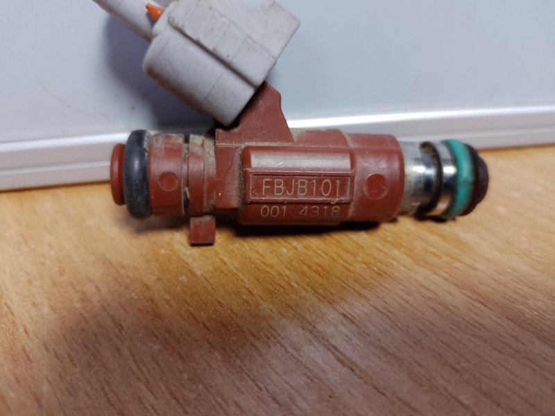 Форсунка топливная MICRA 03-11