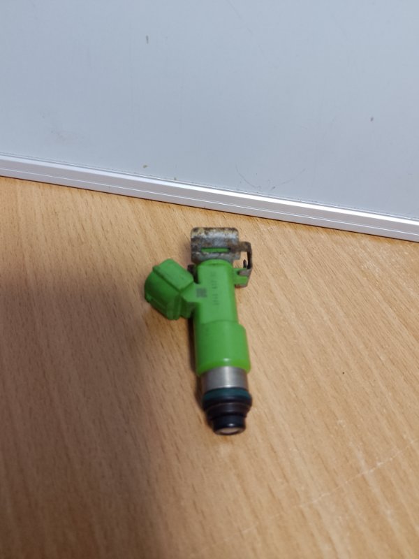 Запчасть форсунка топливная INFINITI G25/G35/G37/Q40 06-14 2008 Седан 3.5 VQ35HR 16600-JK20A Б/У Форсунка топливная INFINITI G25/G35/G37/Q40 06-14 2008 Седан 3.5 VQ35HR 16600-JK20A Б/У