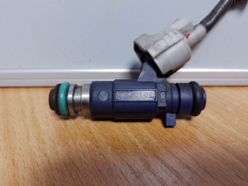 Форсунка топливная X-TRAIL T30 01-07