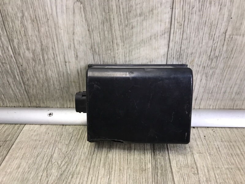 Датчик радарный передний INFINITI Q50 15-20 28438-4GA3B Б/У