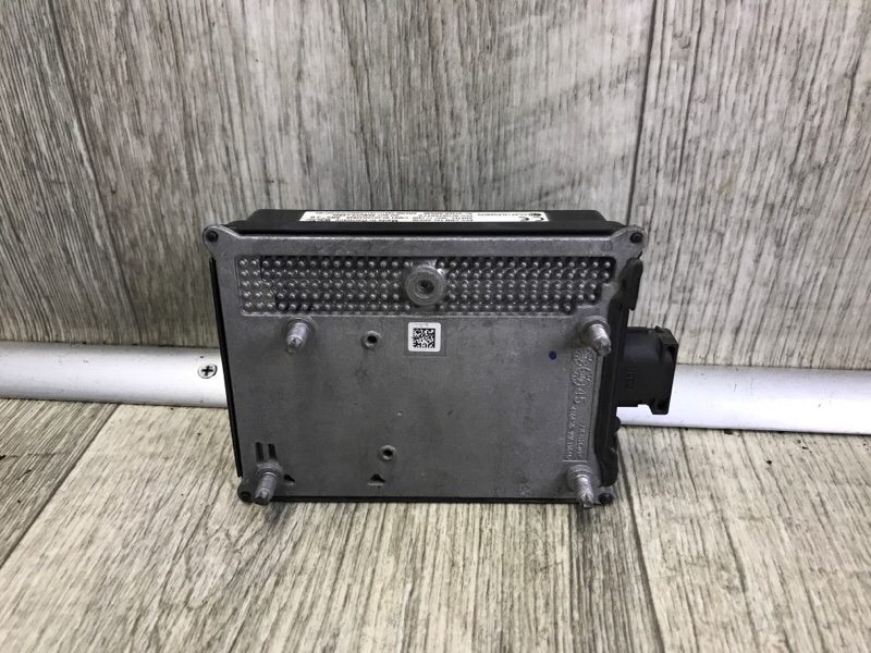 Датчик радарный передний Q50 15-20