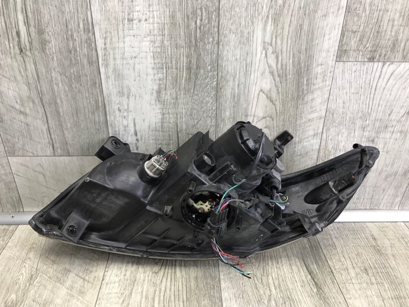 Фара правая FX S50 03-08 2006 VK45DE