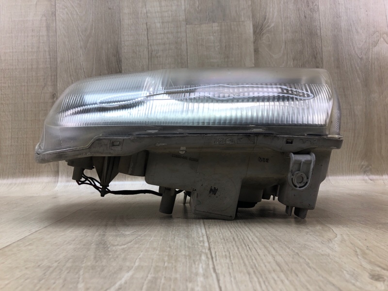 Фара передняя левая SUZUKI GRAND VITARA XL-7 01-06 2.7 H27A