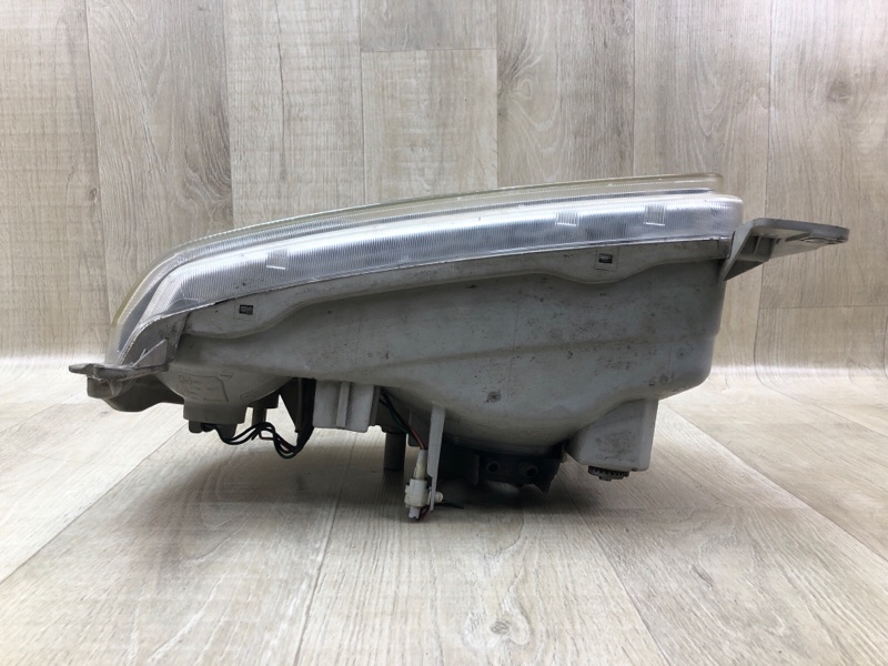 Фара передняя правая GRAND VITARA XL-7 01-06 2003 2.7 H27A