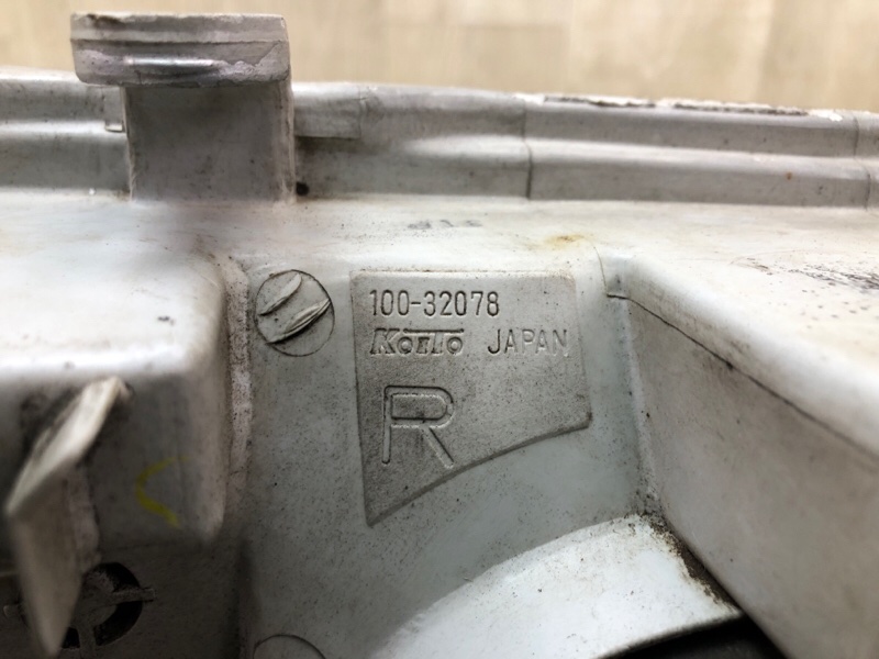 Фара передняя правая GRAND VITARA XL-7 01-06 2003 2.7 H27A