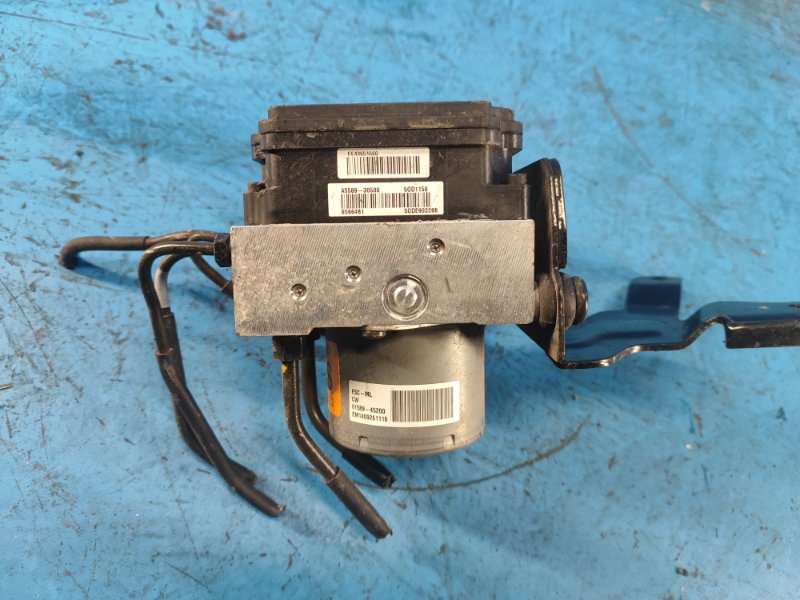 Блок ABS ELANTRA GD 12-17 2014 ХЭТЧБЭК 2.0 G4NC