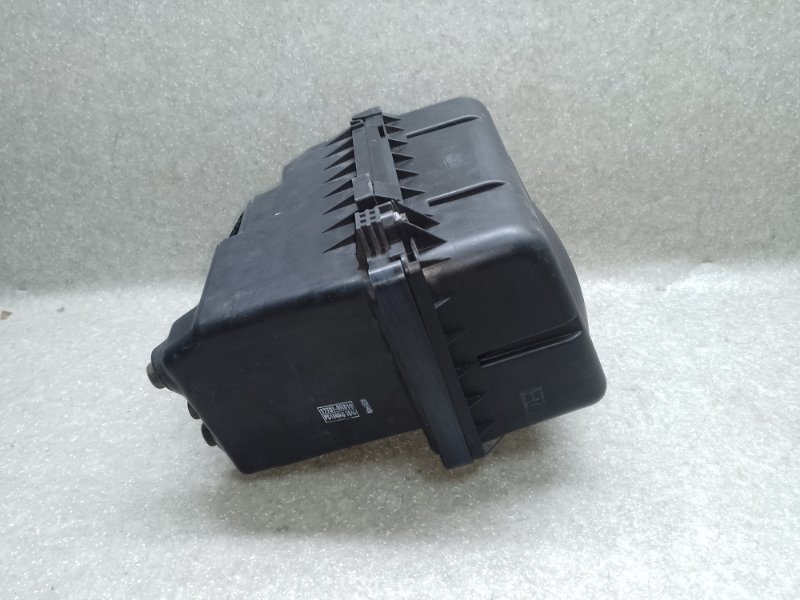 Корпус воздушного фильтра CAMRY 30 02-06