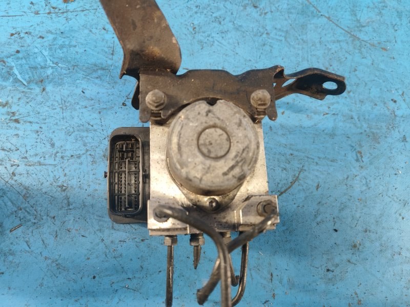 Блок ABS MATRIX 02-08