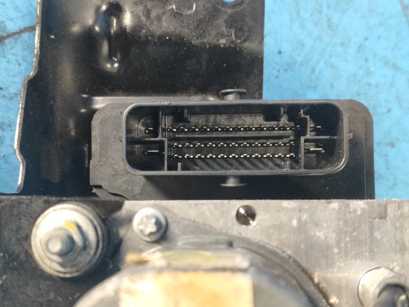 Блок ABS X-TRAIL/ROGUE T32 13-20 2016 2.5 QR25DE