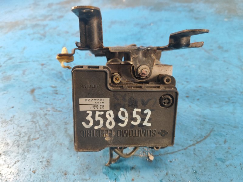 Блок ABS SUZUKI GRAND VITARA XL-7 01-06 5610065D10 Б/У
