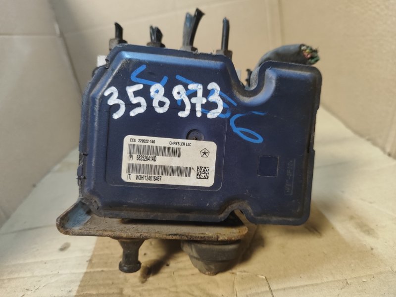 Запчасть блок abs JEEP GRAND CHEROKEE 11-22 2016 WK2 ERC 3.6L 68085 397AB Б/У Блок ABS JEEP GRAND CHEROKEE 11-22 2016 WK2 ERC 3.6L 68085 397AB Б/У