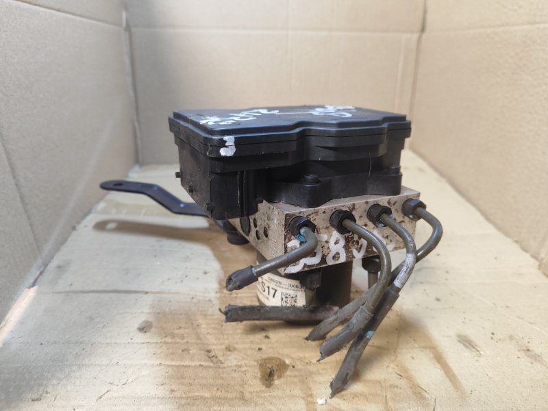 Блок ABS HYUNDAI ELANTRA MD 10-15 2014 1.8 G4NB 589203X630 Б/У