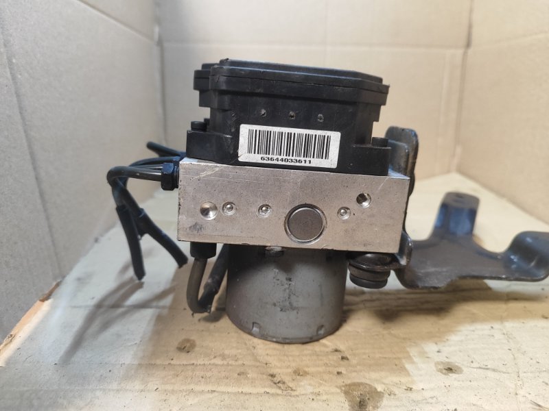 Блок ABS ELANTRA MD 10-15 2014 1.8 G4NB