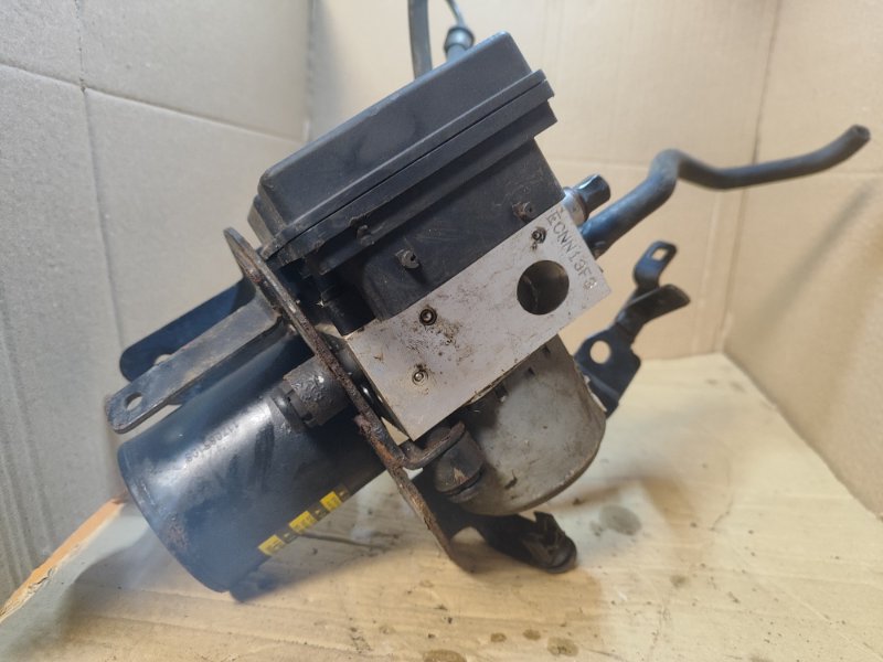 Блок ABS SONATA YF 10-14 Блок ABS SONATA YF 10-14