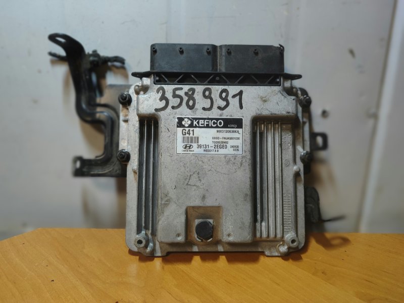 Блок управления двигателем HYUNDAI ELANTRA GD 12-17 39131-2EGE0 Б/У