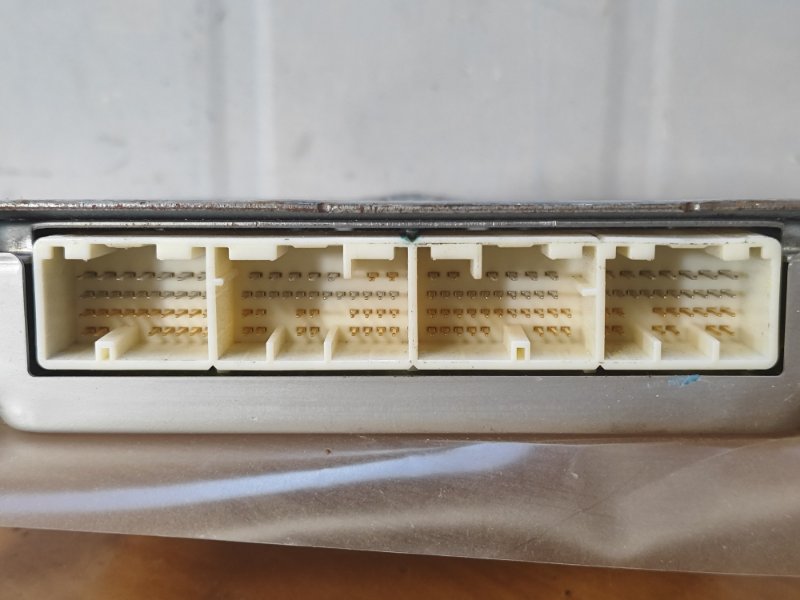 Блок управления двигателем TOYOTA COROLLA 150 06-13