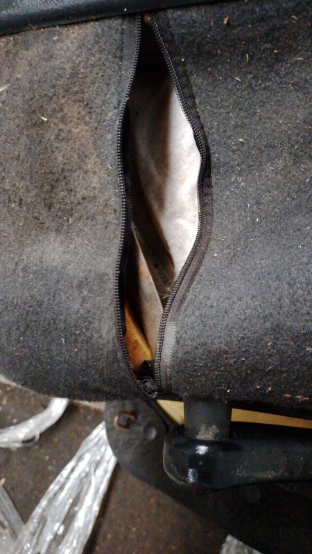 Сиденья комплект PAJERO 99-06