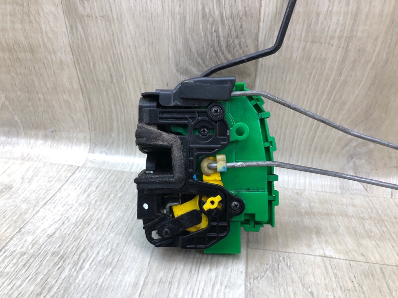 Замок двери задний левый ACCENT RB 10- 2014 1.6 G4FD