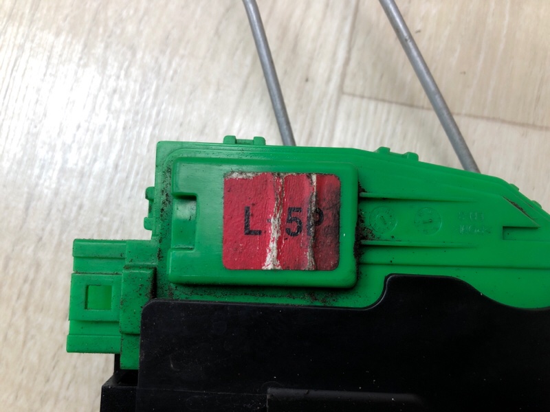 Замок двери задний левый ACCENT RB 10- 2011 ХЭТЧБЭК 1.6 G4FD