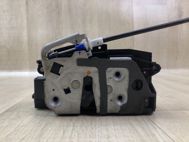 Замок двери задний левый FORD FOCUS 10-18 2.0 C20HDEX