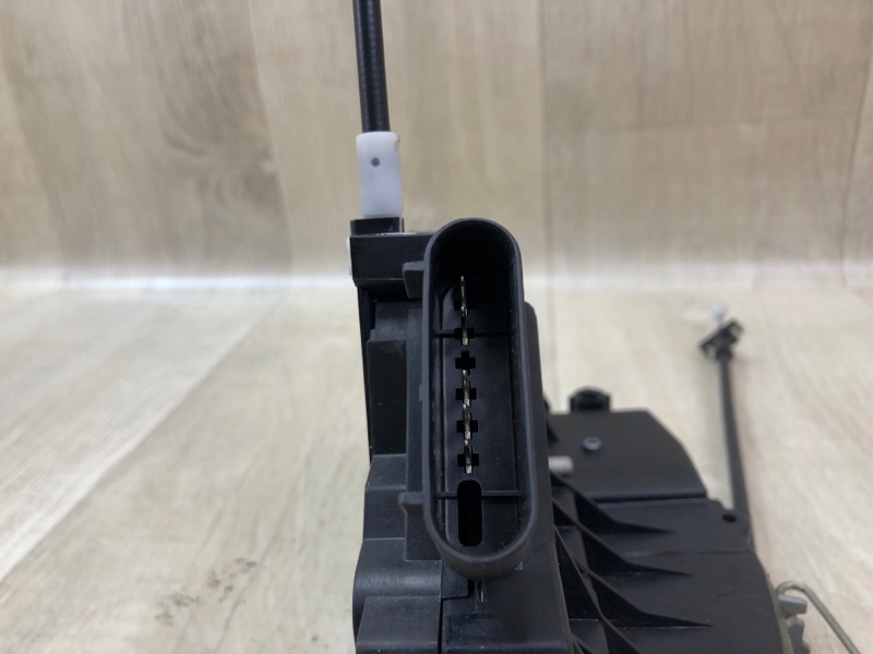 Замок двери задний левый FOCUS 10-18 2017 2.0 C20HDEX