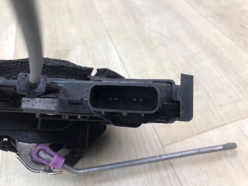 Замок двери задний левый RIO FB 17- 2019 1.6 G4FM Замок двери задний левый RIO FB 17- 2019 1.6 G4FM