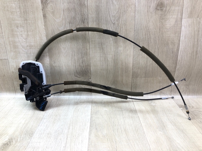 Замок двери задний левый NISSAN ROGUE 08-15 2010 2.5 QR25DE 82501-JM00A Б/У