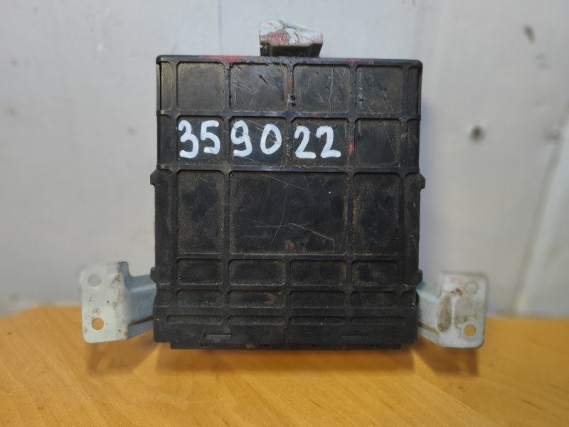 Блок управления двигателем SUZUKI GRAND VITARA XL-7 01-06 2003 2.7 H27A 33920-54J10 Б/У