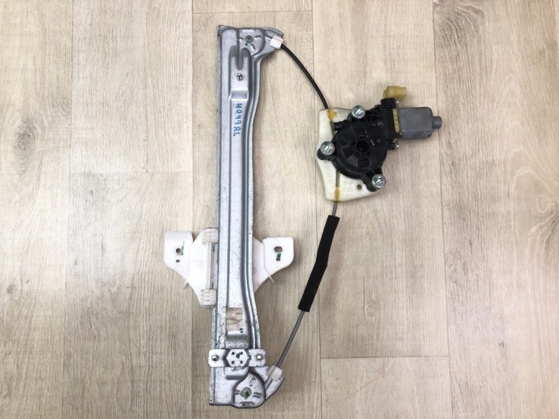 Стеклоподъемник задний левый RIO FB 17- 2019 1.6 G4FM Стеклоподъемник задний левый RIO FB 17- 2019 1.6 G4FM