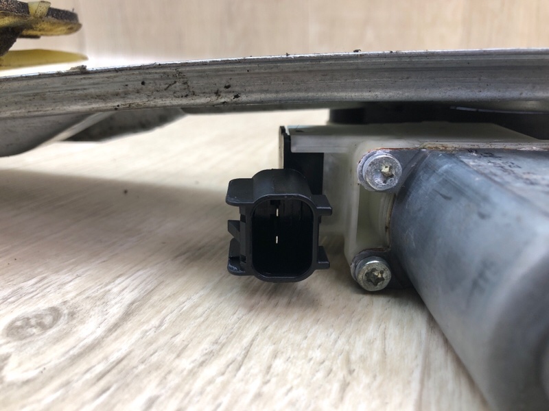 Стеклоподъемник задний левый FOCUS 10-18 2014 2.0 C20HDEX