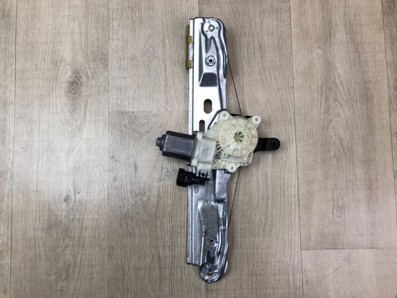 Стеклоподъемник задний левый FOCUS 10-18 2017 2.0 C20HDEX