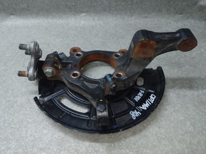 Кулак поворотный передний правый KIA OPTIMA JF 15-20