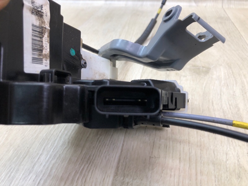 Замок двери задний правый ELANTRA MD 10-15 2014 1.8 G4NB