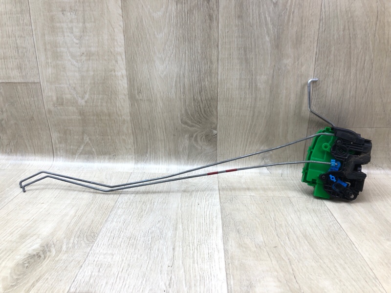 Запчасть замок двери задний правый HYUNDAI ACCENT RB 10- 2013 ХЭТЧБЭК 1.6 G4FD 81420-1R030 Б/У Замок двери задний правый HYUNDAI ACCENT RB 10- 2013 ХЭТЧБЭК 1.6 G4FD 81420-1R030 Б/У