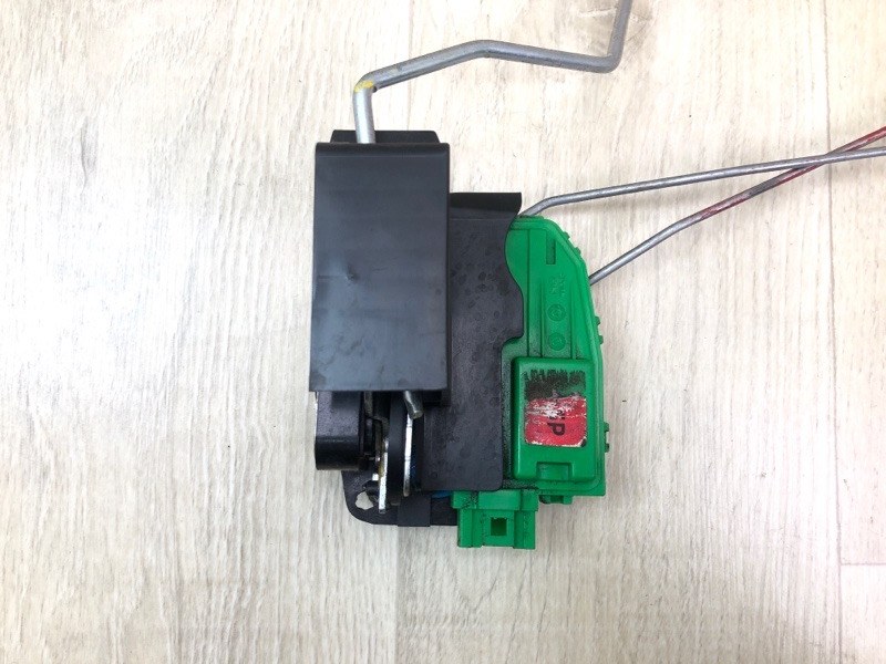 Замок двери задний правый ACCENT RB 10- 2011 ХЭТЧБЭК 1.6 G4FD Замок двери задний правый ACCENT RB 10- 2011 ХЭТЧБЭК 1.6 G4FD