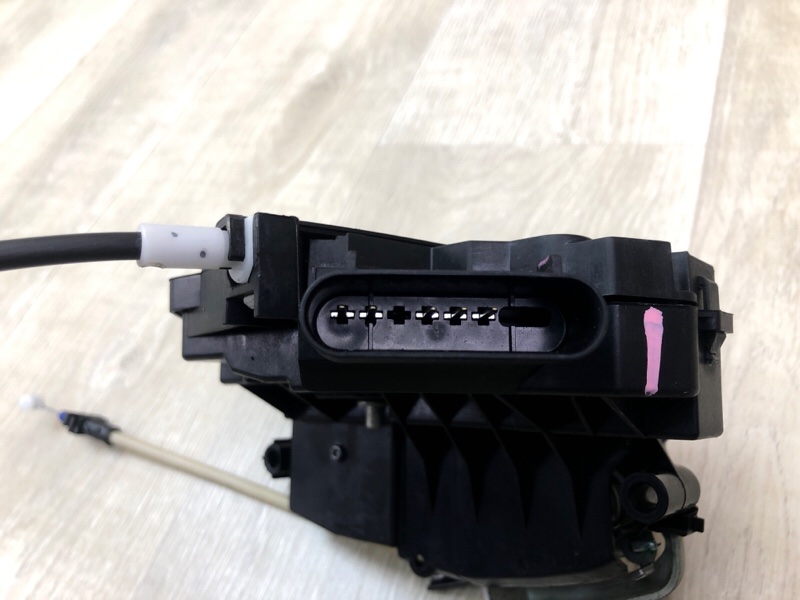 Замок двери задний правый ESCAPE 12-19 2018 T15HDTX