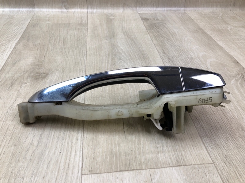 Ручка двери наружная задняя правая TUCSON TL 15-20 2015 G4FJ 1.6