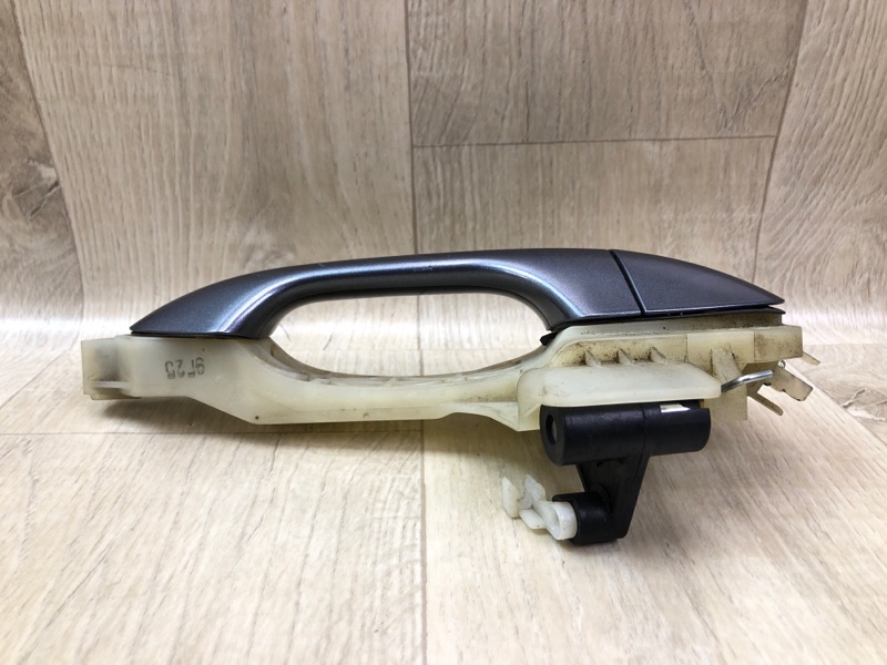 Ручка двери наружная задняя правая KIA RIO FB 17- 1.6 G4FM Ручка двери наружная задняя правая KIA RIO FB 17- 1.6 G4FM