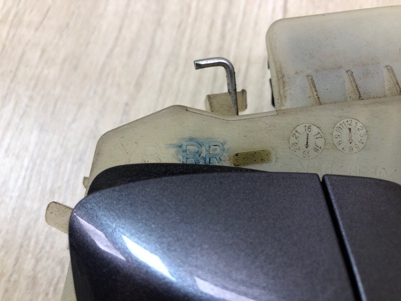 Ручка двери наружная задняя правая RIO FB 17- 2019 1.6 G4FM Ручка двери наружная задняя правая RIO FB 17- 2019 1.6 G4FM