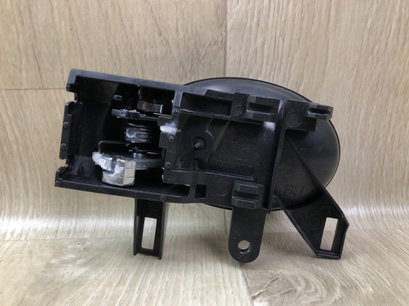 Ручка двери внутренняя задняя правая VERSA B17 11-19 2015 1.6 HR16DE