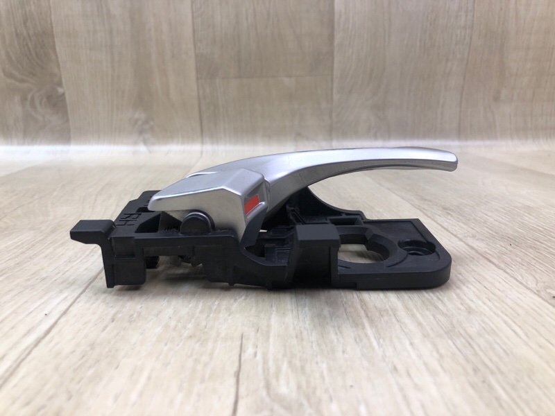 Ручка двери внутренняя задняя правая KIA RIO FB 17- 1.6 G4FM