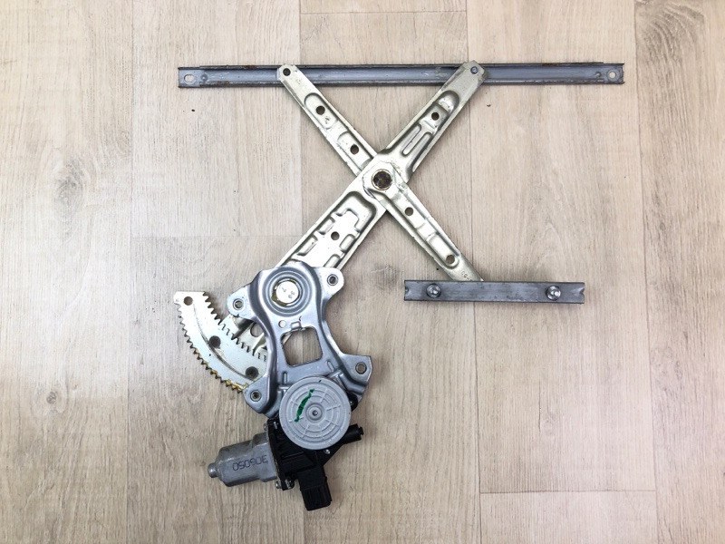 Запчасть стеклоподъемник задний правый MITSUBISHI OUTLANDER GF 12- 2013 2.4 4J12 5743A240 Б/У Стеклоподъемник задний правый MITSUBISHI OUTLANDER GF 12- 2013 2.4 4J12 5743A240 Б/У